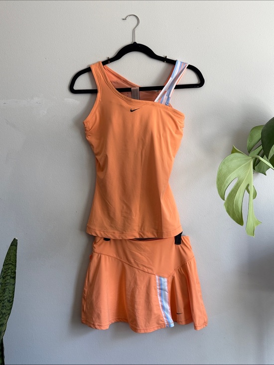 Nike Dresses & Skirts - Nike Sharapova Orange Tennis Skirt Set with